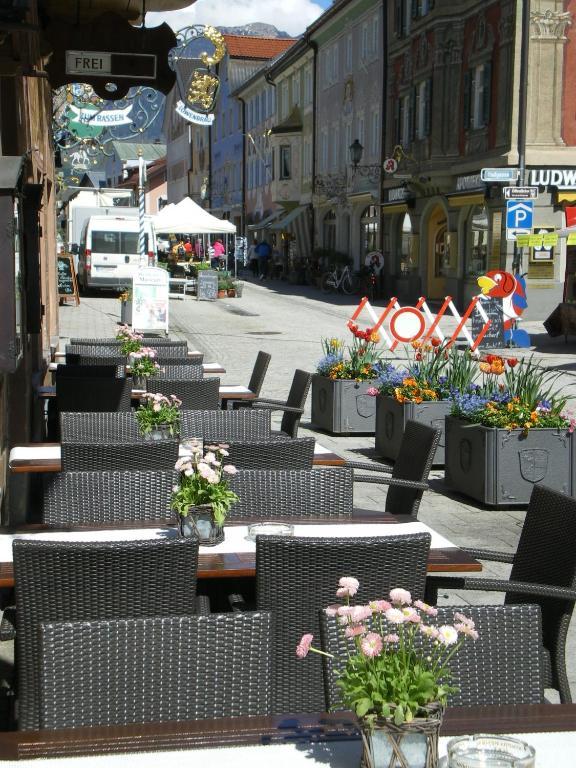 Gasthof Zum Rassen Garmisch-Partenkirchen Bagian luar foto