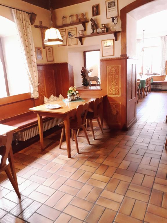 Gasthof Zum Rassen Garmisch-Partenkirchen Bagian luar foto