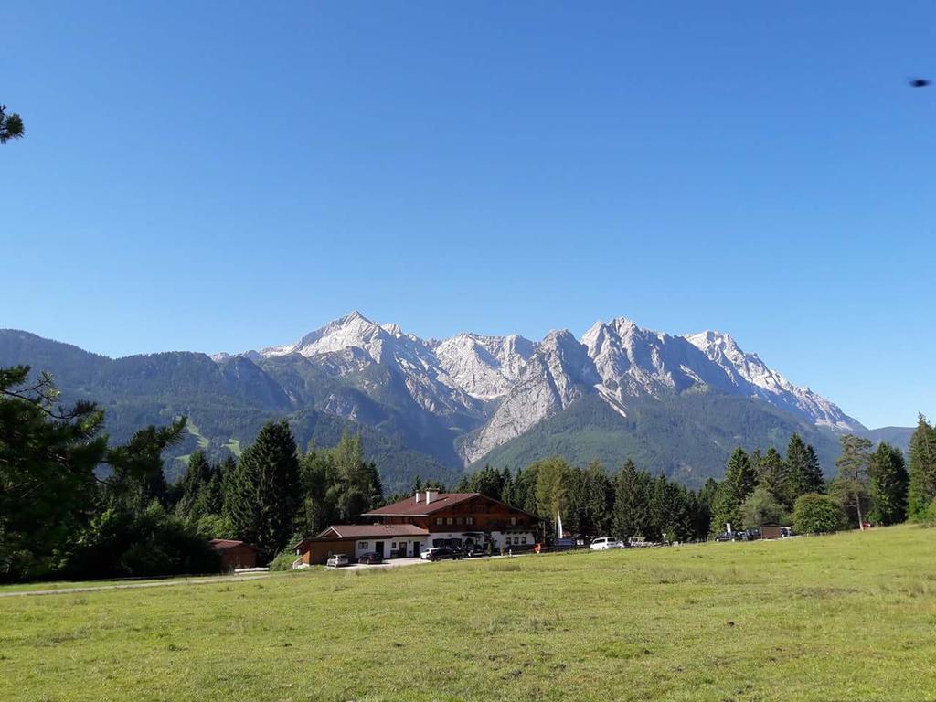 Gasthof Zum Rassen Garmisch-Partenkirchen Bagian luar foto