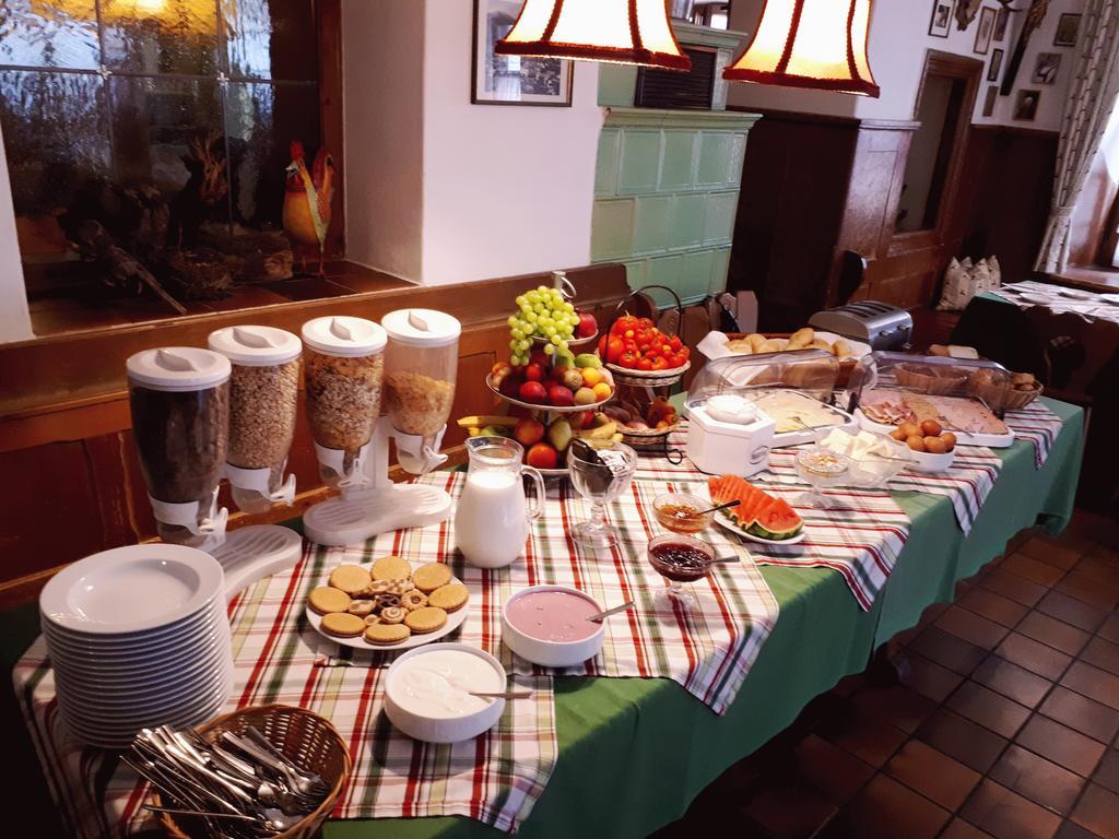 Gasthof Zum Rassen Garmisch-Partenkirchen Bagian luar foto