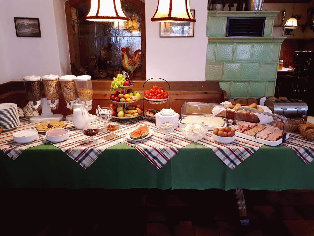 Gasthof Zum Rassen Garmisch-Partenkirchen Bagian luar foto