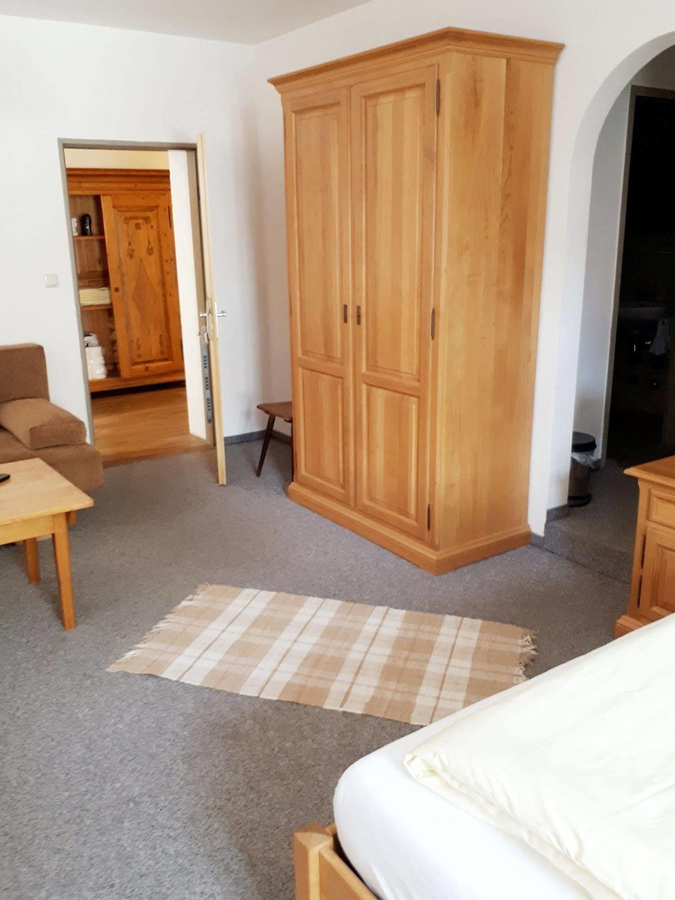 Gasthof Zum Rassen Garmisch-Partenkirchen Bagian luar foto